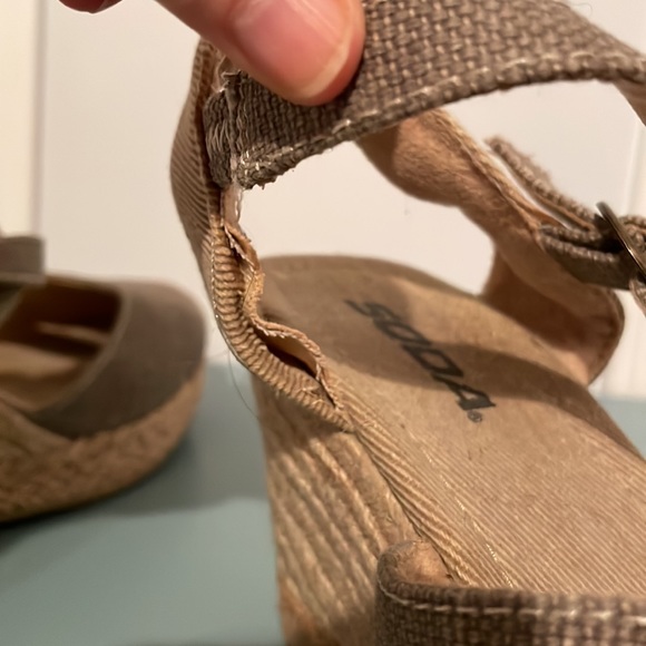 Soda shoe khaki brown canvas material - Picture 8 of 8